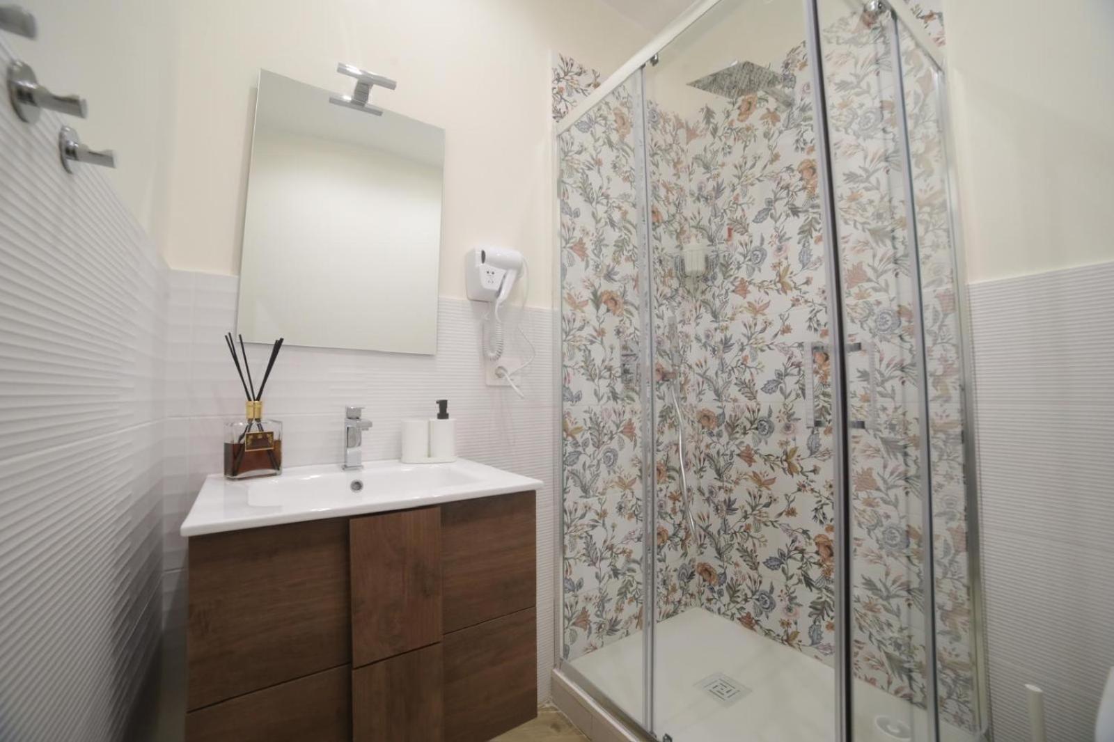 Vico Croce Suite, Spaccanapoli Екстериор снимка
